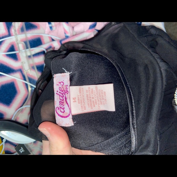 Black Dress - Picture 6 of 6